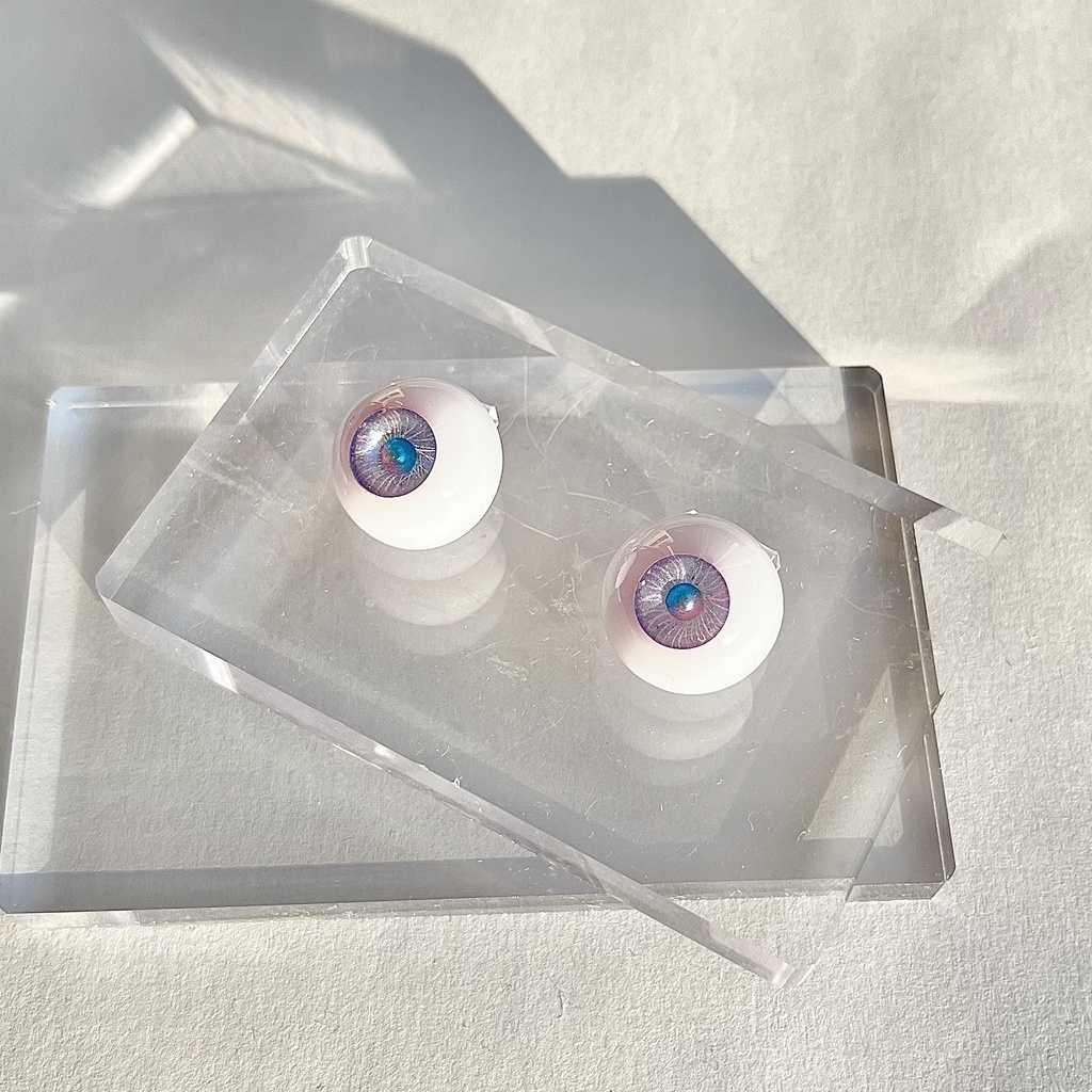 ドールアイ 18mm / 9mm ビーナスベルト レジンアイ ハンドメイド 0024