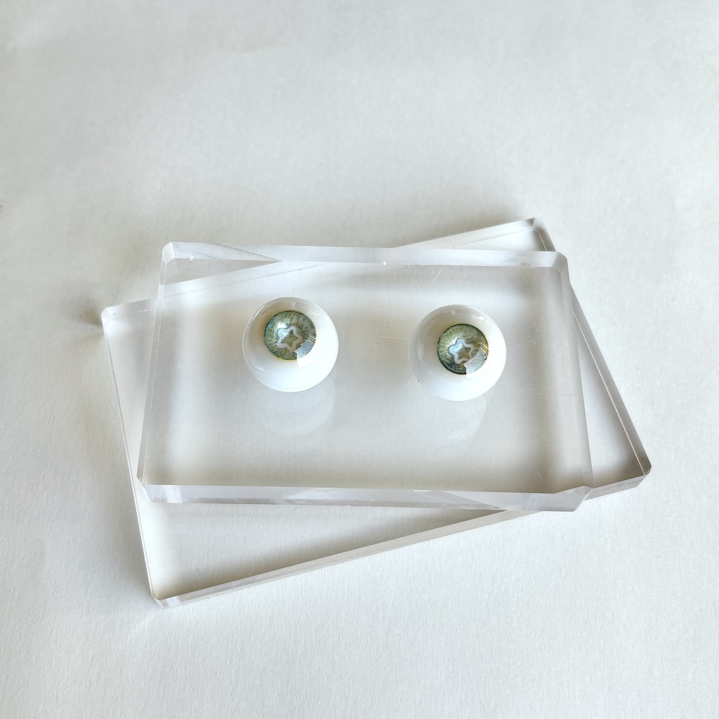 ドールアイ 18mm / 9mm Starlight レジンアイ ハンドメイド 0029