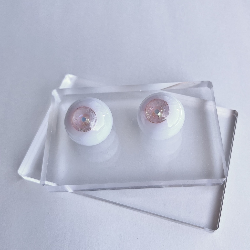 ドールアイ 22mm / 11mm クォーツアイ レジンアイ ハンドメイド 0040