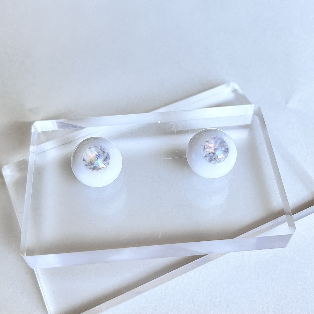 ドールアイ 16mm / 8mm snow white レジンアイ ハンドメイド 0046