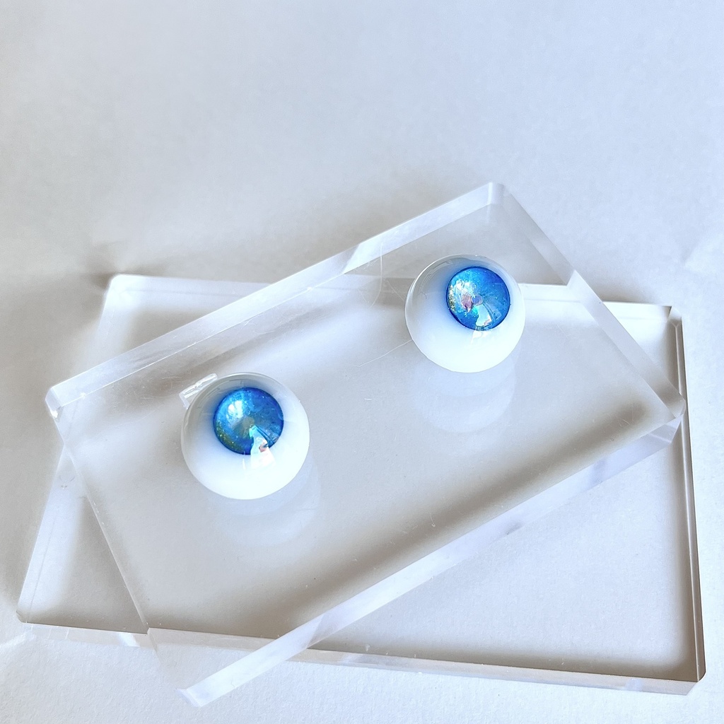 ドールアイ 18mm / 9mm in the sky レジンアイ ハンドメイド 0047