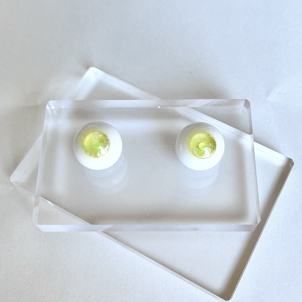 ドールアイ 18mm / 9mm レモンの瞳 レジンアイ ハンドメイド 0048