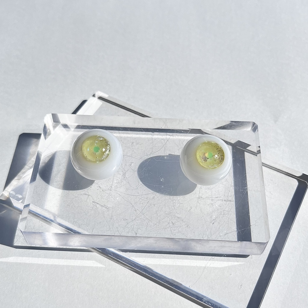 ドールアイ 18mm / 9mm レモンの瞳 レジンアイ ハンドメイド 0048