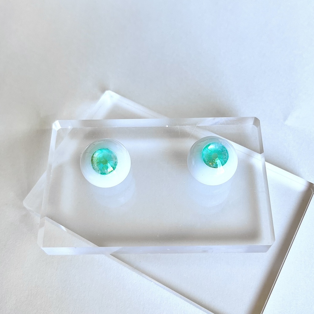 ドールアイ 18mm / 9mm ライムの香り レジンアイ ハンドメイド 0051