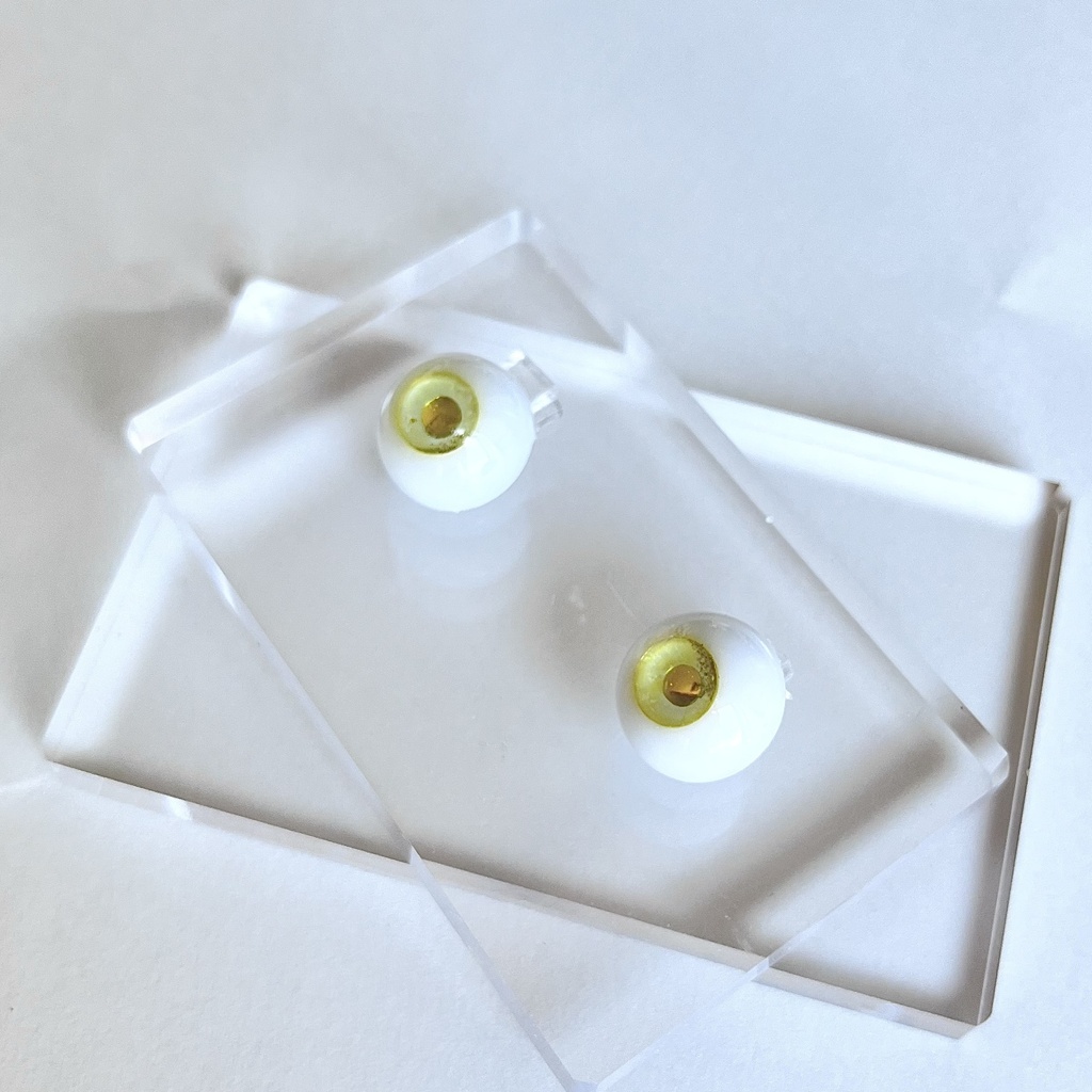 ドールアイ 16mm / 8mm   lemon quartz       レジンアイ ハンドメイド0061