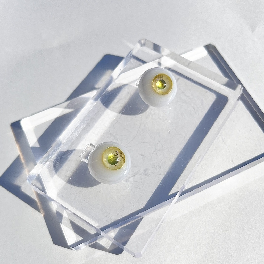 ドールアイ 16mm / 8mm   lemon quartz       レジンアイ ハンドメイド0061