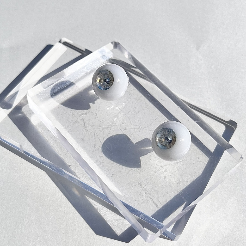 ドールアイ 16mm / 8mm   ひまわりの瞳       レジンアイ ハンドメイド 0063