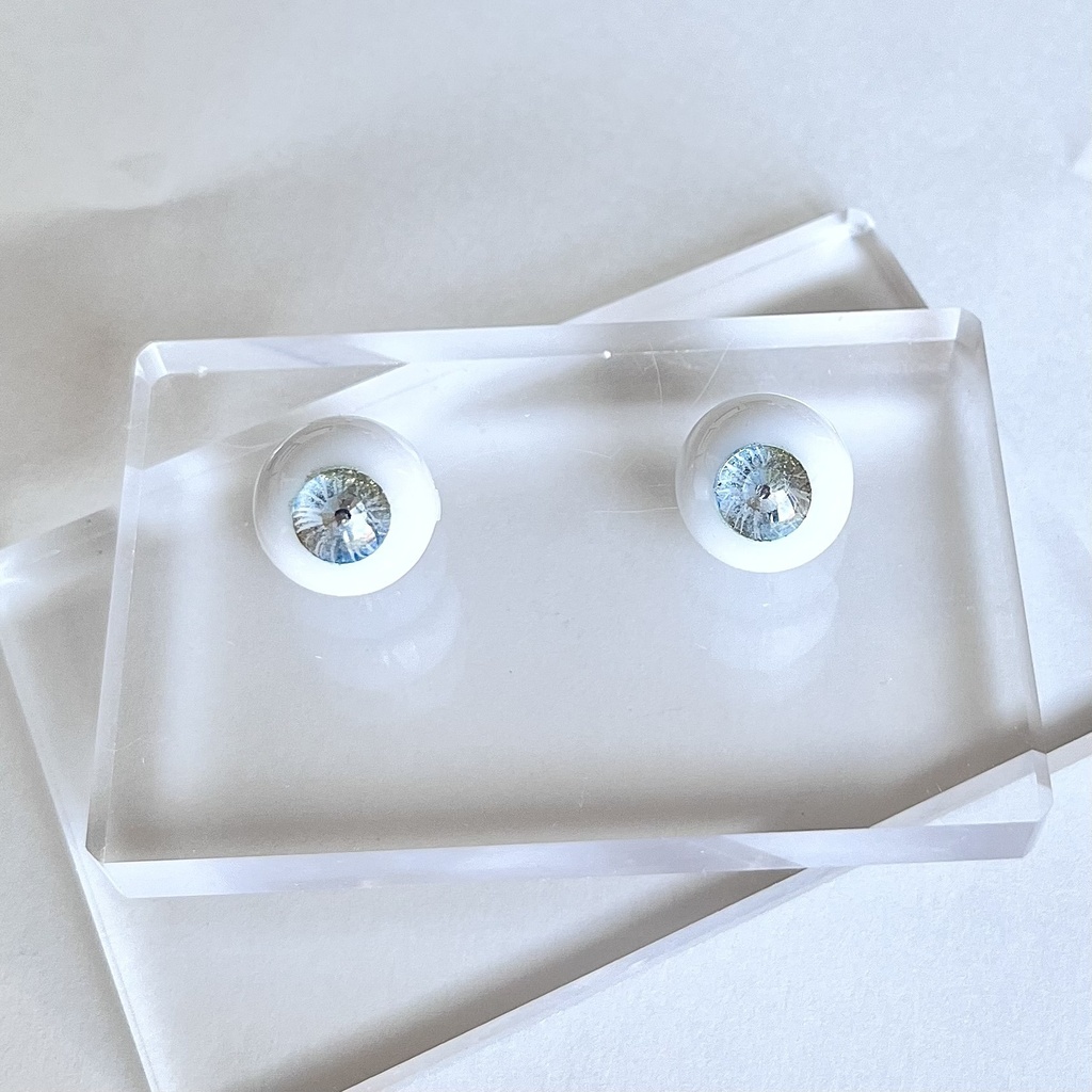 ドールアイ 16mm / 8mm   ひまわりの瞳       レジンアイ ハンドメイド 0063