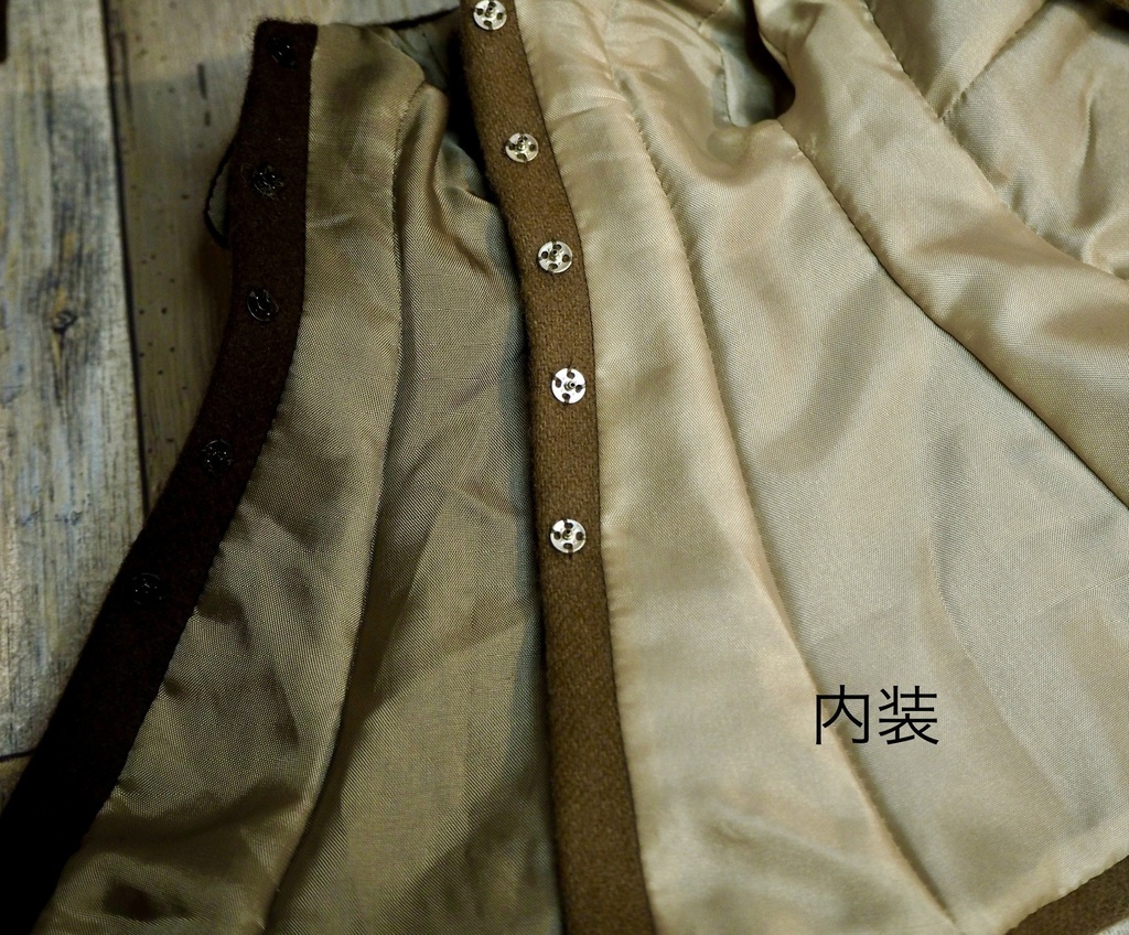 ケープ付きコート