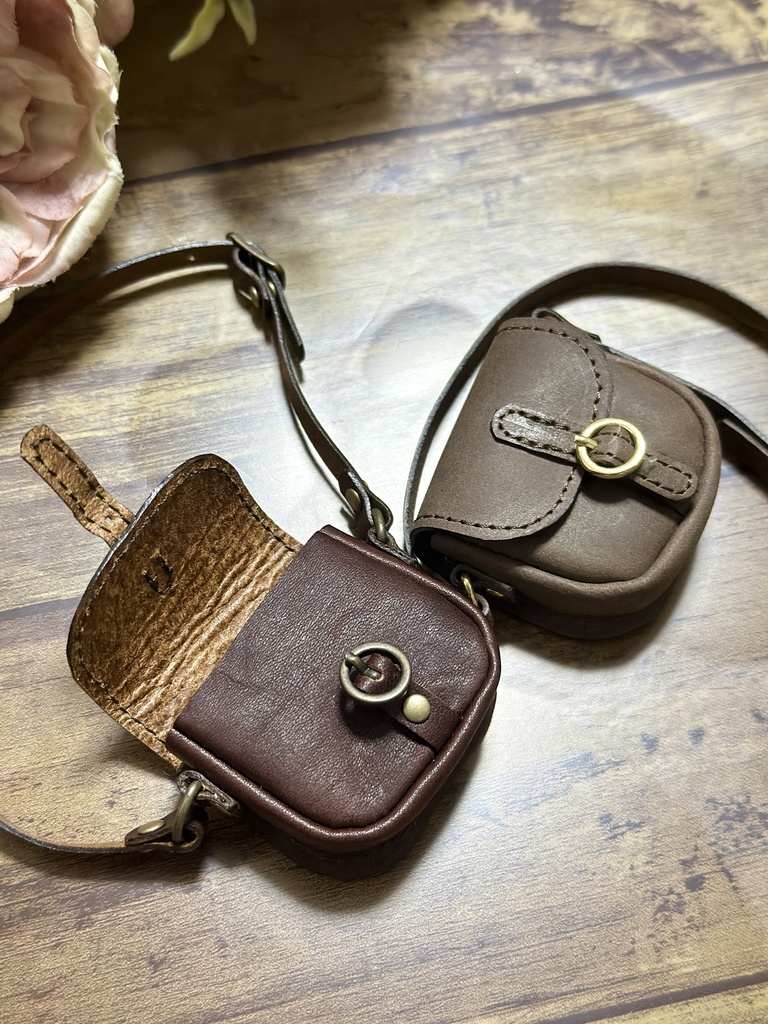 本革 シングルベルト鞄 40センチドールサイズ