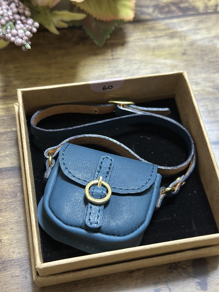 本革シングルベルト鞄 60センチドールサイズ