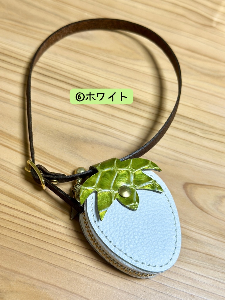 本革いちごバック