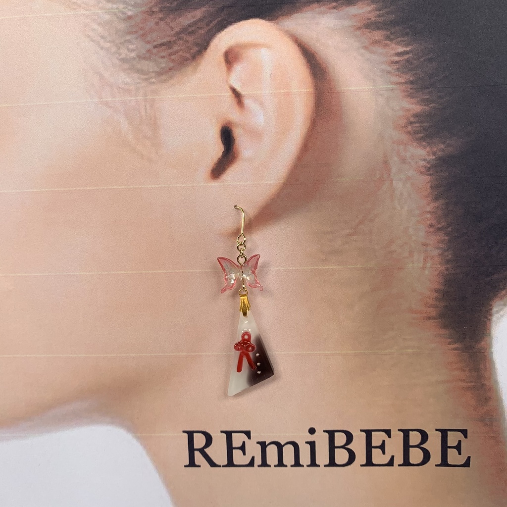 鬼滅の刃 栗花落カナヲ モチーフピアス(イヤリング)