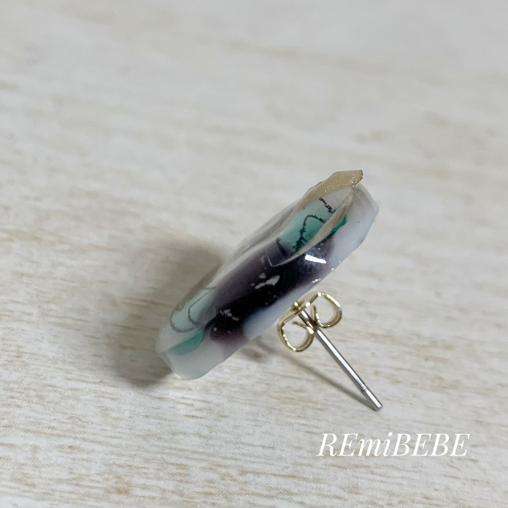 鬼滅の刃 時任無一郎モチーフ 耳ピタピアス