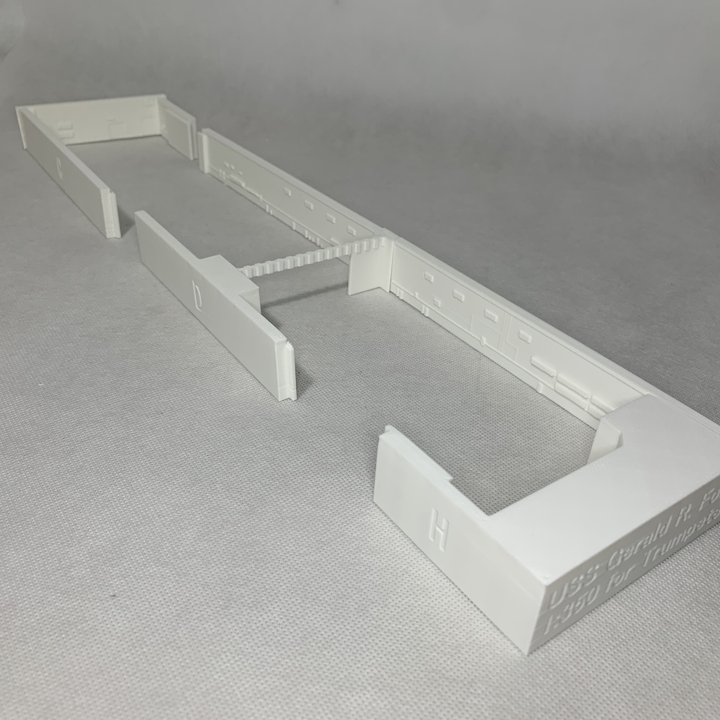 アメリカ海軍 空母 ジェラルド・R・フォード 1/350用 格納庫 3Dプリント レジンパーツ 艦船模型