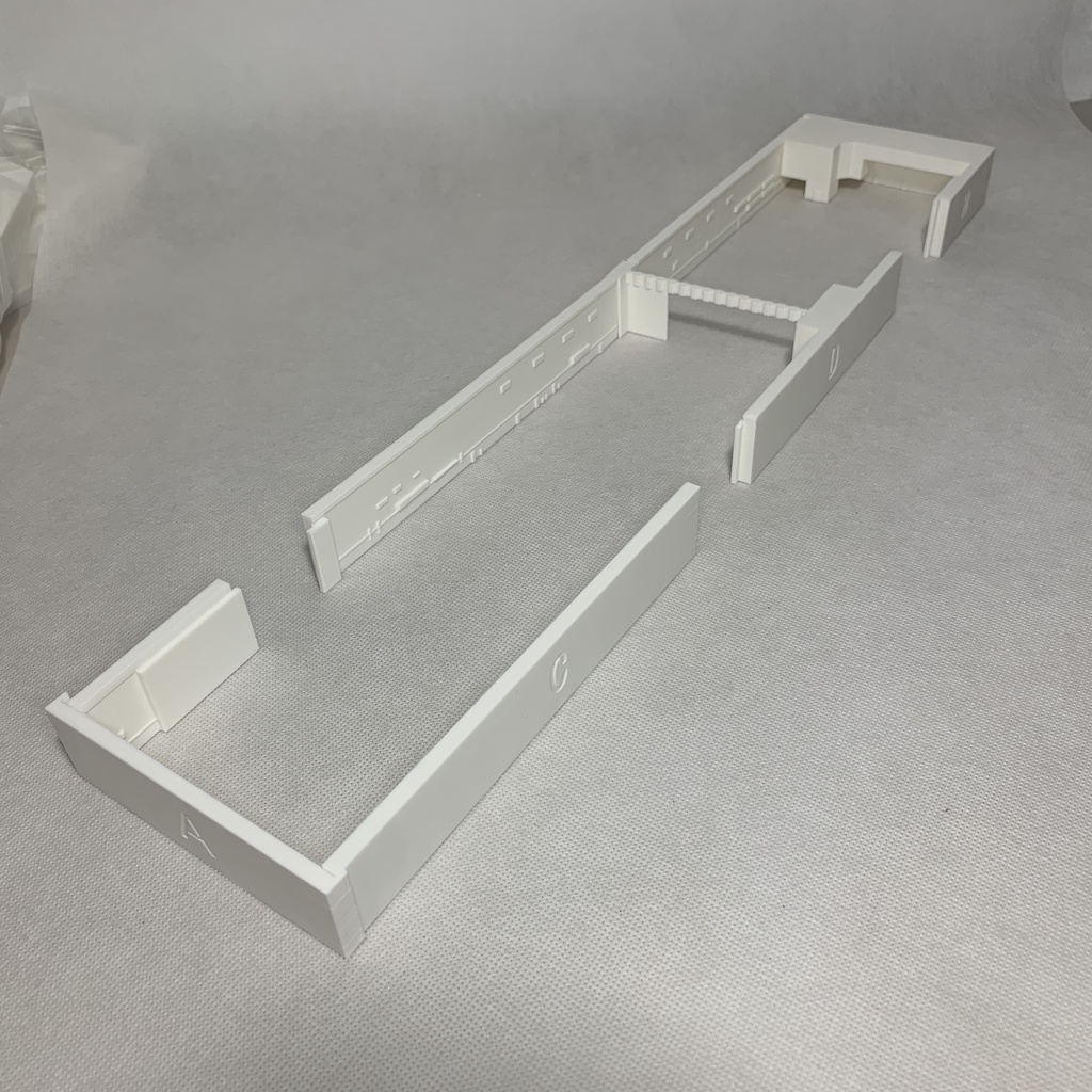 アメリカ海軍 空母 ジェラルド・R・フォード 1/350用 格納庫 3Dプリント レジンパーツ 艦船模型