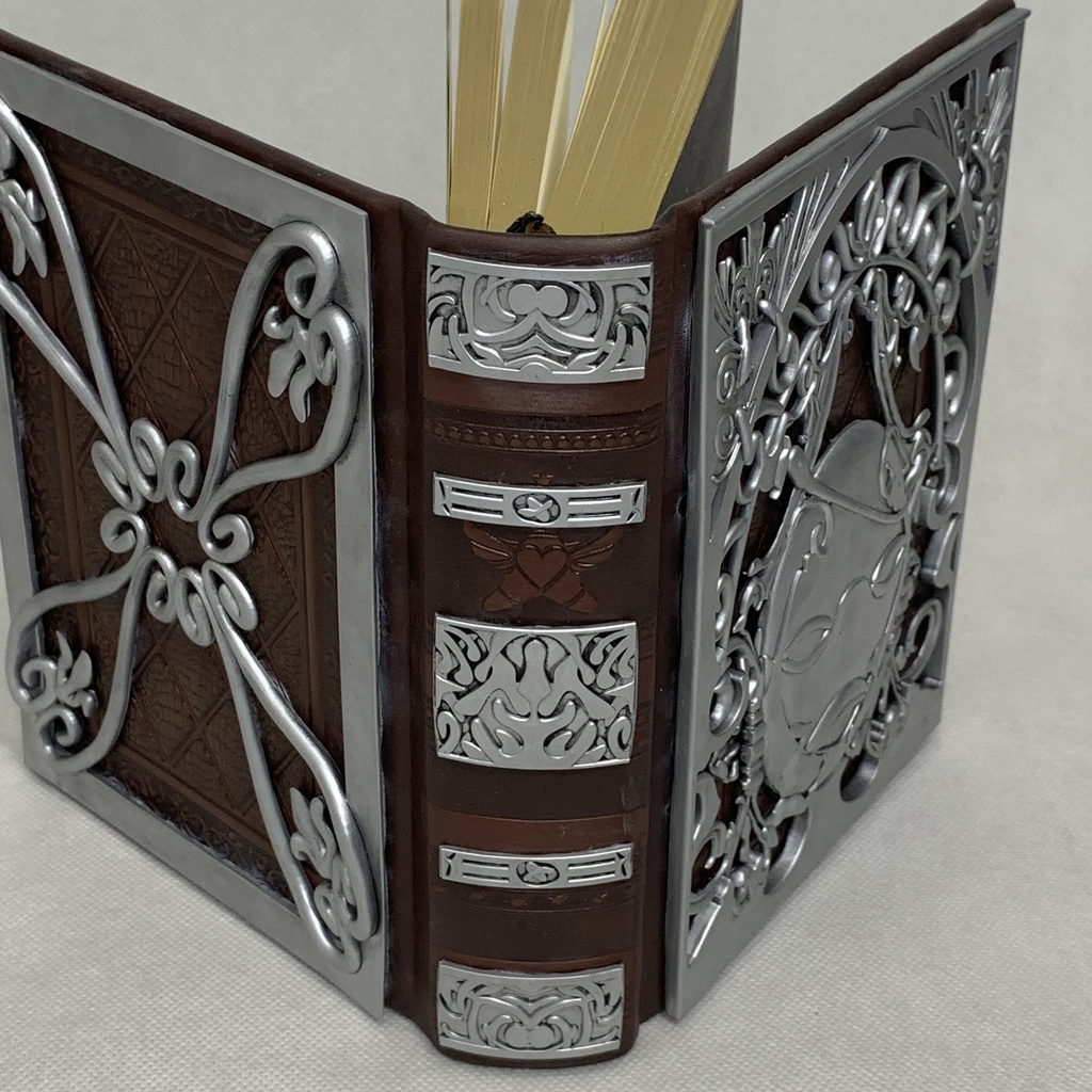 ニーアレプリカント 白の書 コスプレ 小道具 衣装