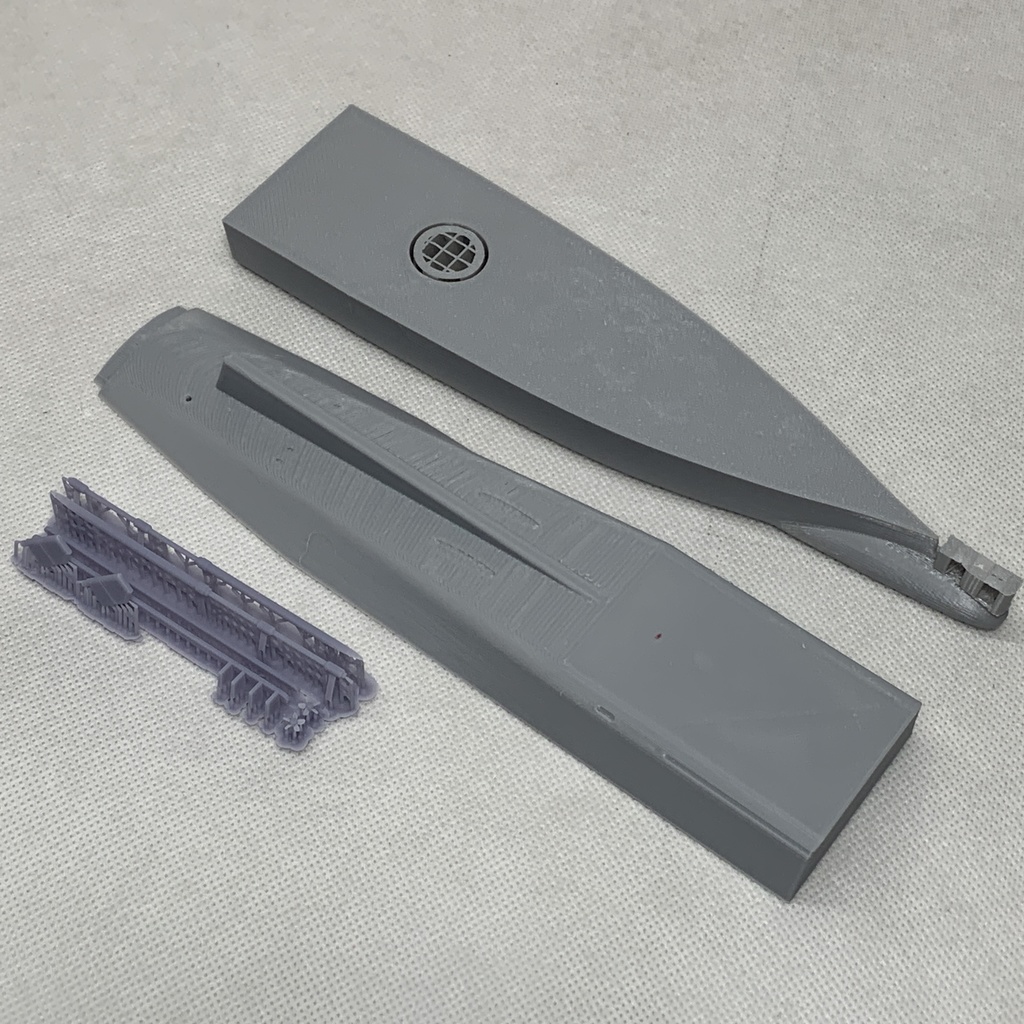 トランペッター 1/700 イギリス 空母 HMS クイーン・エリザベス用 船底フルハルセット 3Dプリント 艦船模型