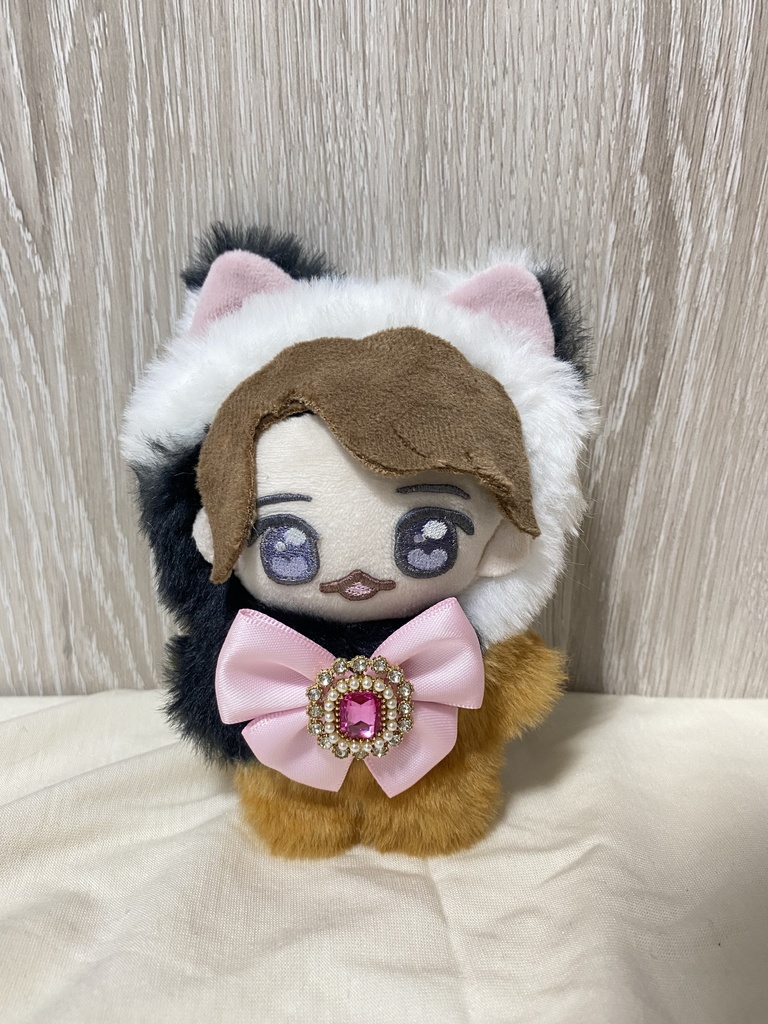 三毛猫ちゃんの着ぐるみ 10センチぬい用