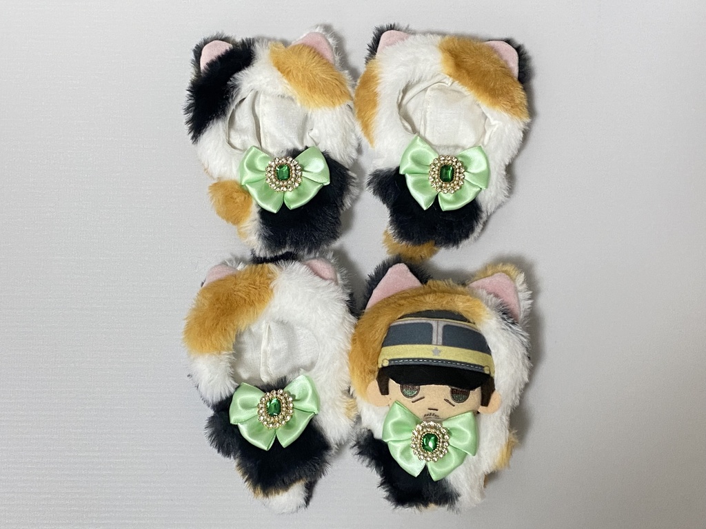 三毛猫ちゃんの着ぐるみ 10センチぬい用