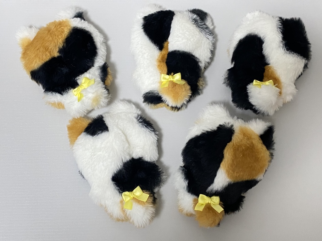 三毛猫ちゃんの着ぐるみ 10センチぬい用