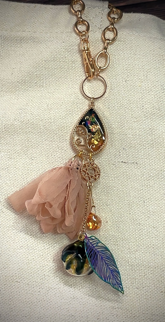 Nightmare、Shatteredモチーフバッグチャーム