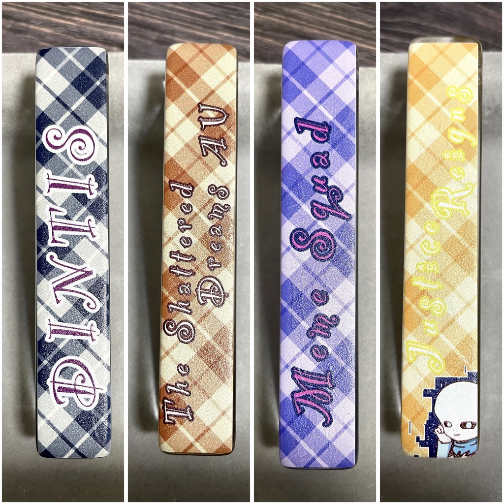 ホテルキーアクリルキーホルダー