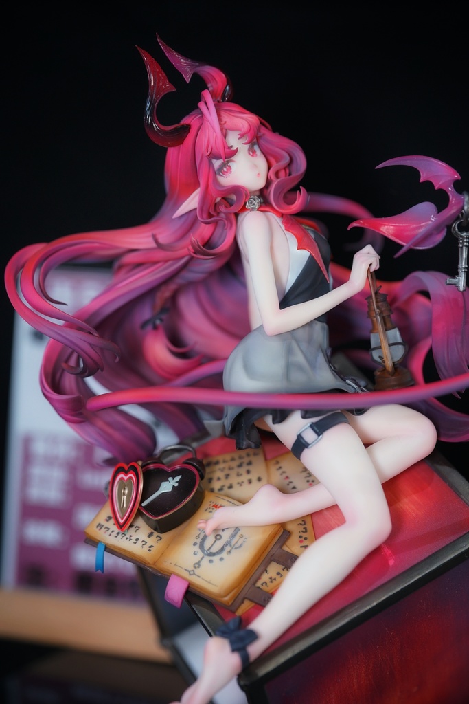 『ニーフ - 時序のシルエット』 ガレージキット (12月発送予定)