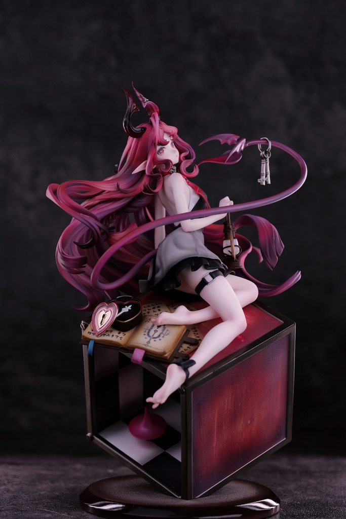 『ニーフ - 時序のシルエット』 ガレージキット (12月発送予定)