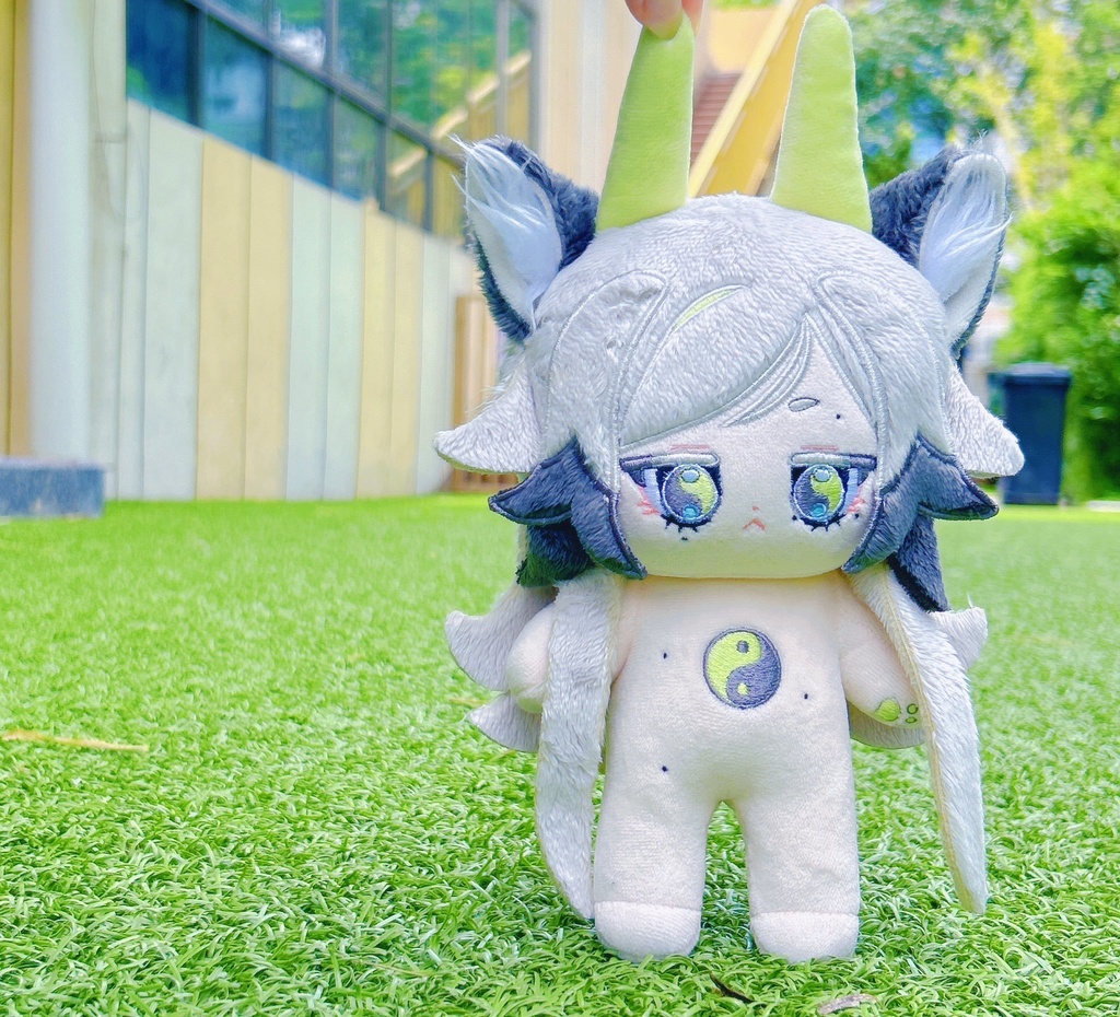 無属性ぬいぐるみ　翡翠　20cm 骨なし　しっぽ付き