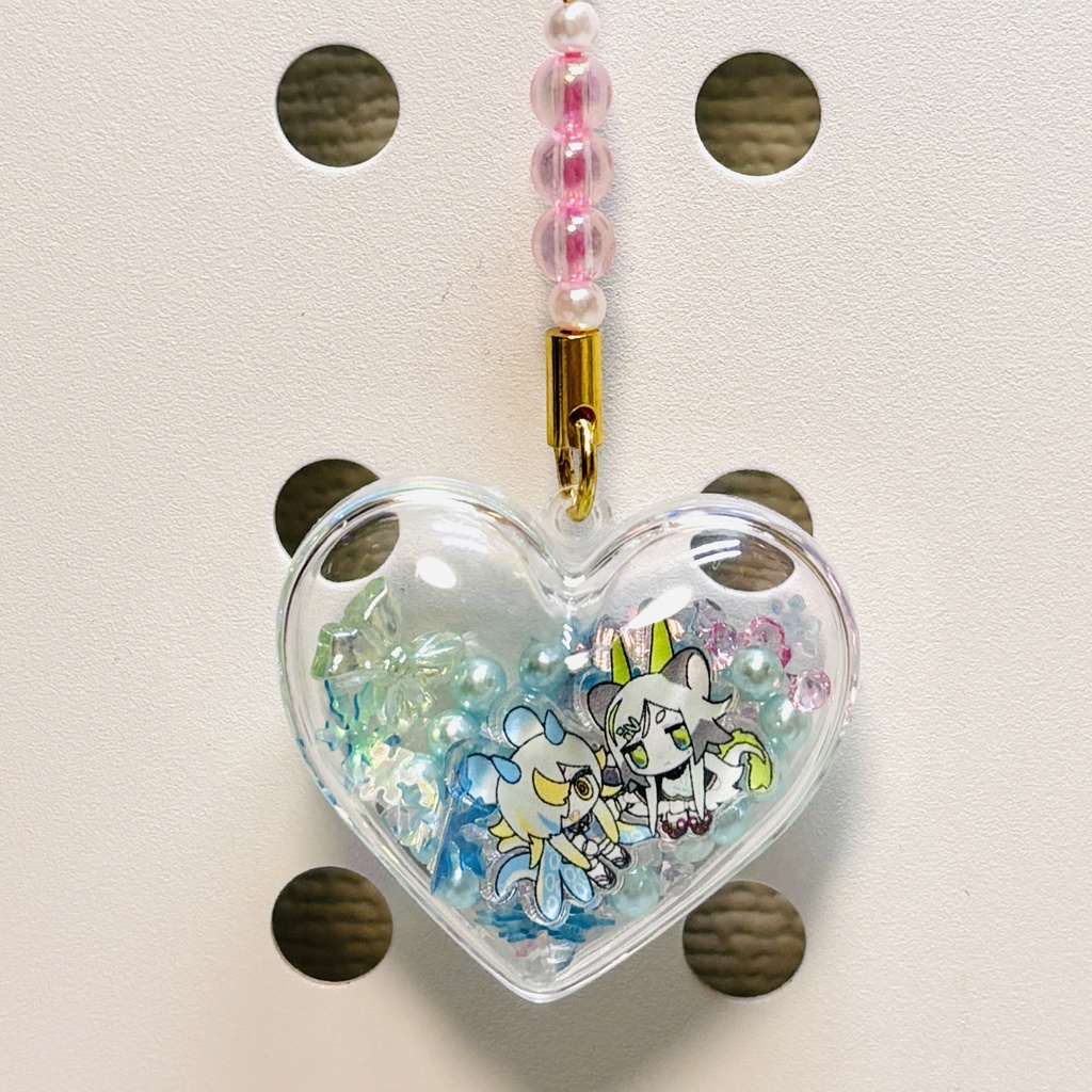 チカチカと翡翠のシャカシャカキーホルダー