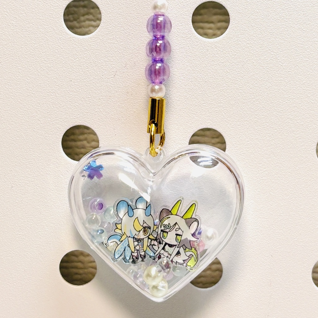 チカチカと翡翠のシャカシャカキーホルダー