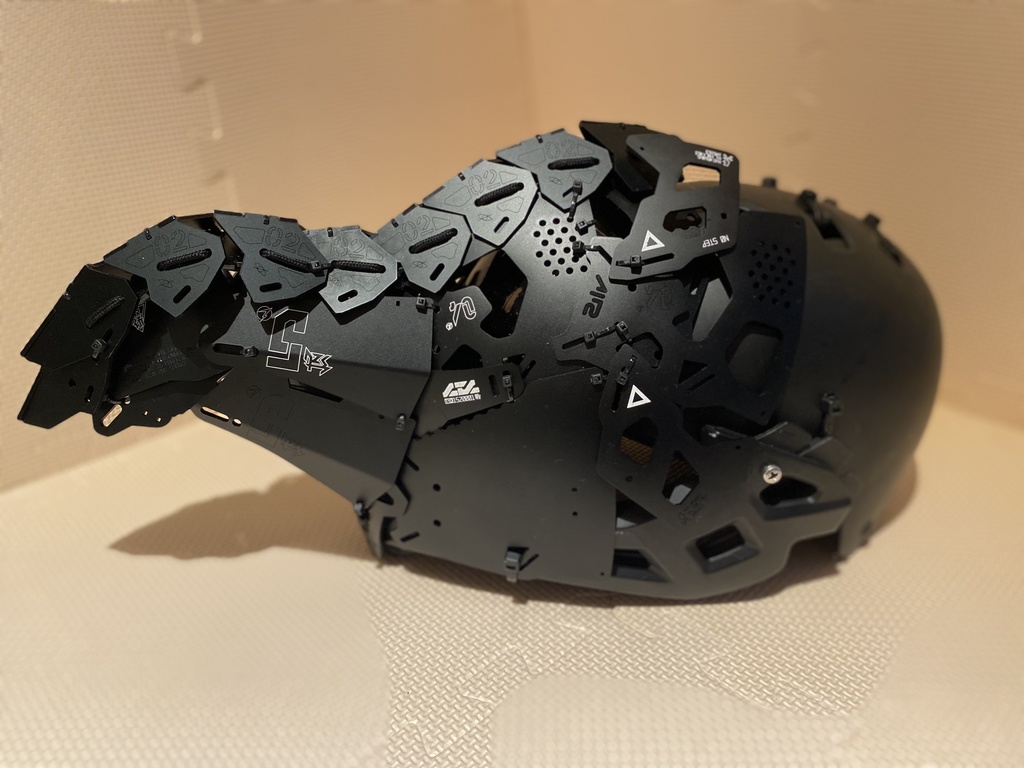 3Re製機械頭外骨格『鴉』