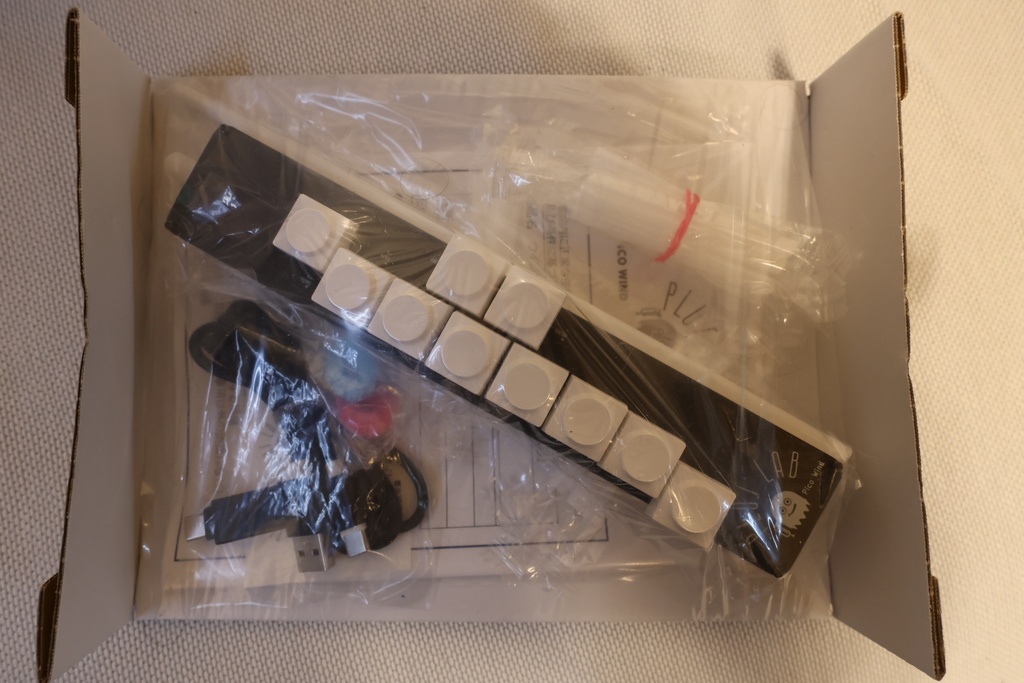 スマホで演奏！超軽量！ウインドMIDIコントローラー｜PICO WIND