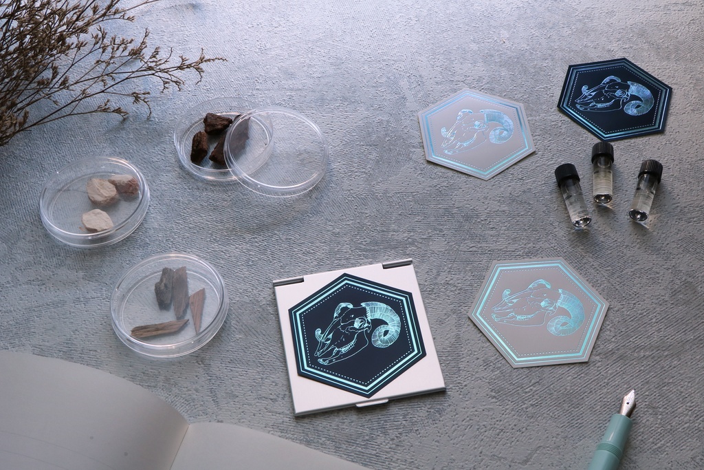 青鈍 ステッカー