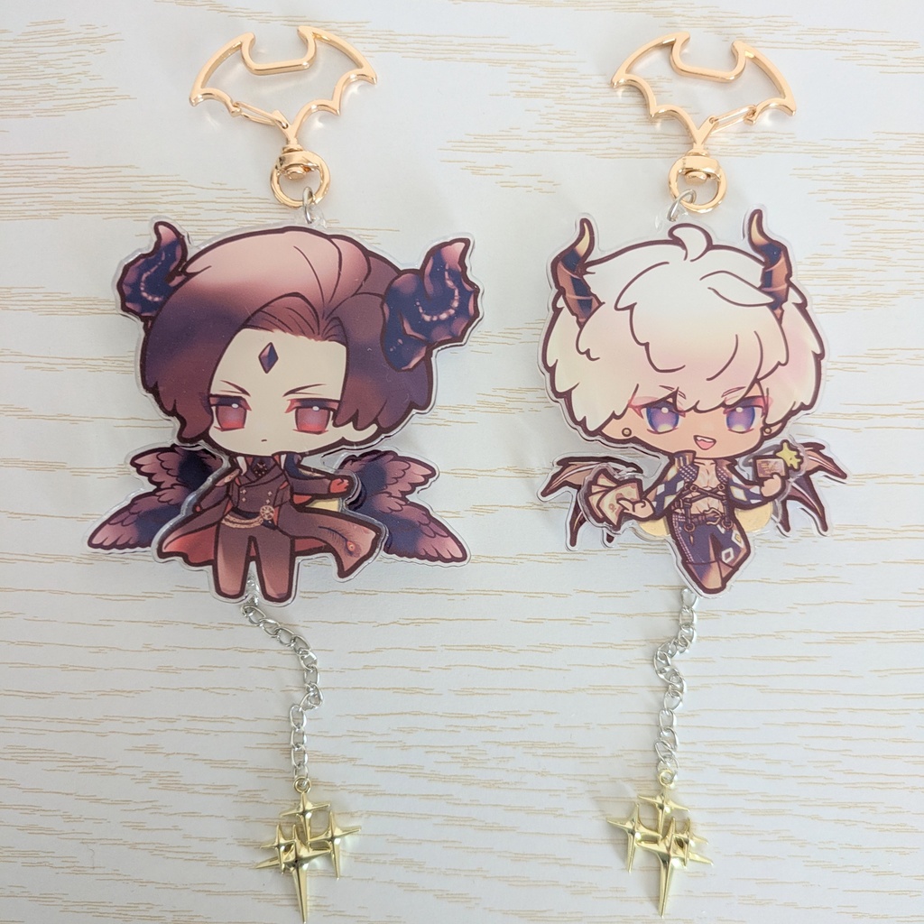 【Obey Me!】羽が動くアクリルキーホルダー