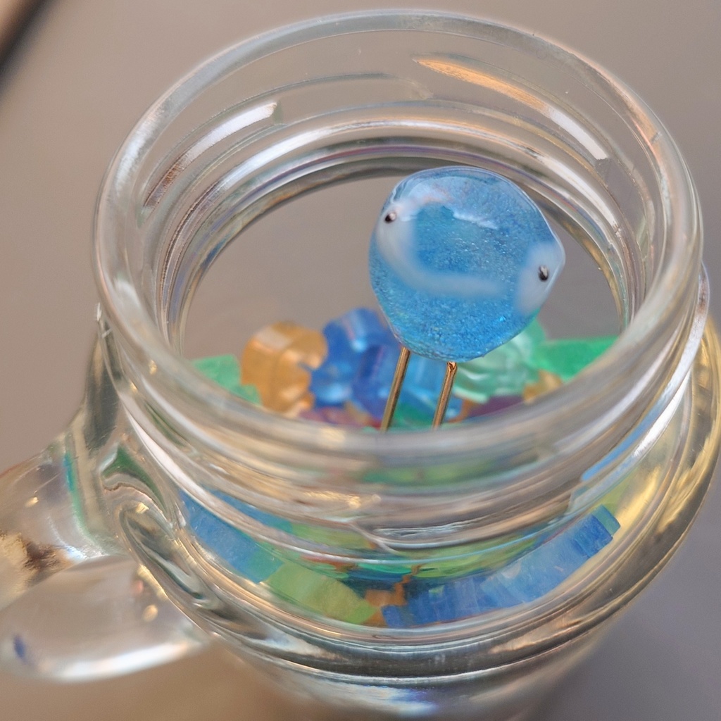 ヘビさんの髪飾り（ひらがなレジン入り瓶に入ってお届け）