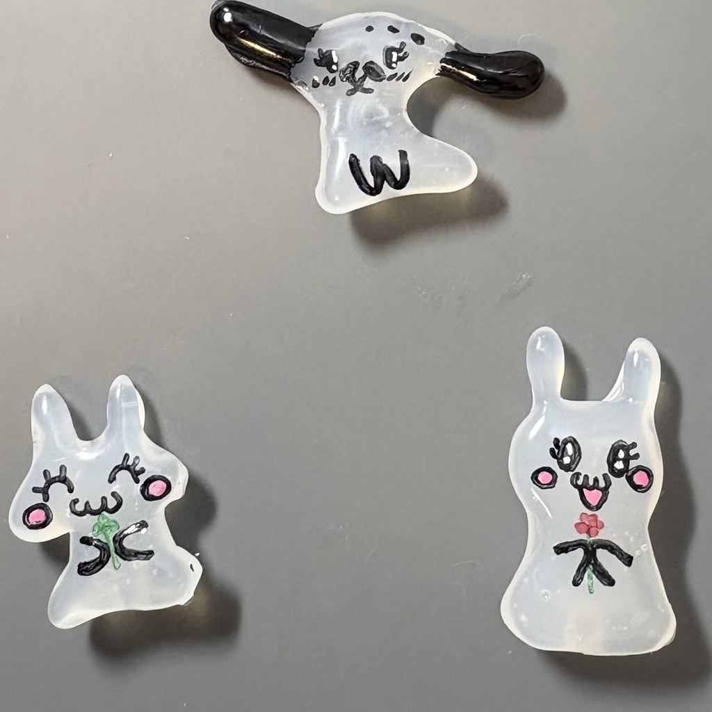 うさぎさん(グルーガン)3羽のうさぴょん