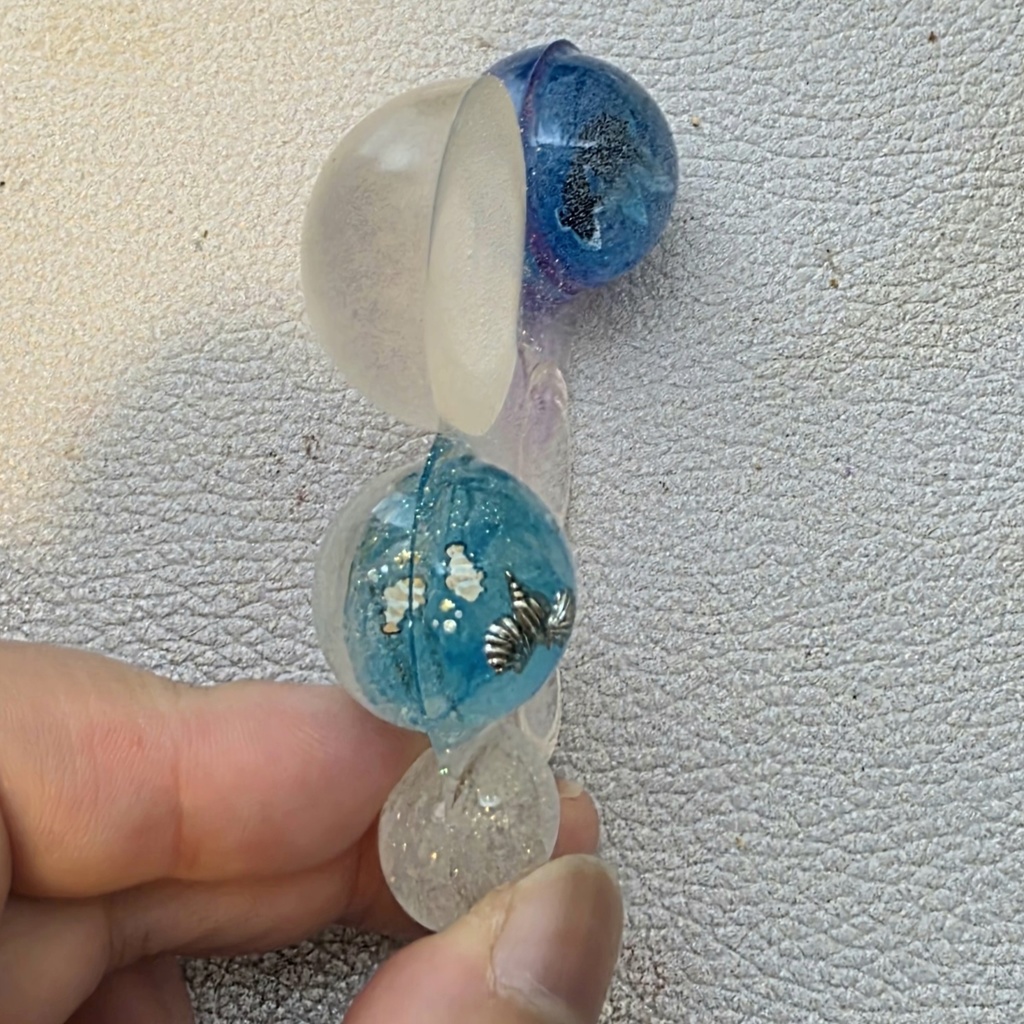 お魚、金魚の丸いレジンコロコロキーホルダー