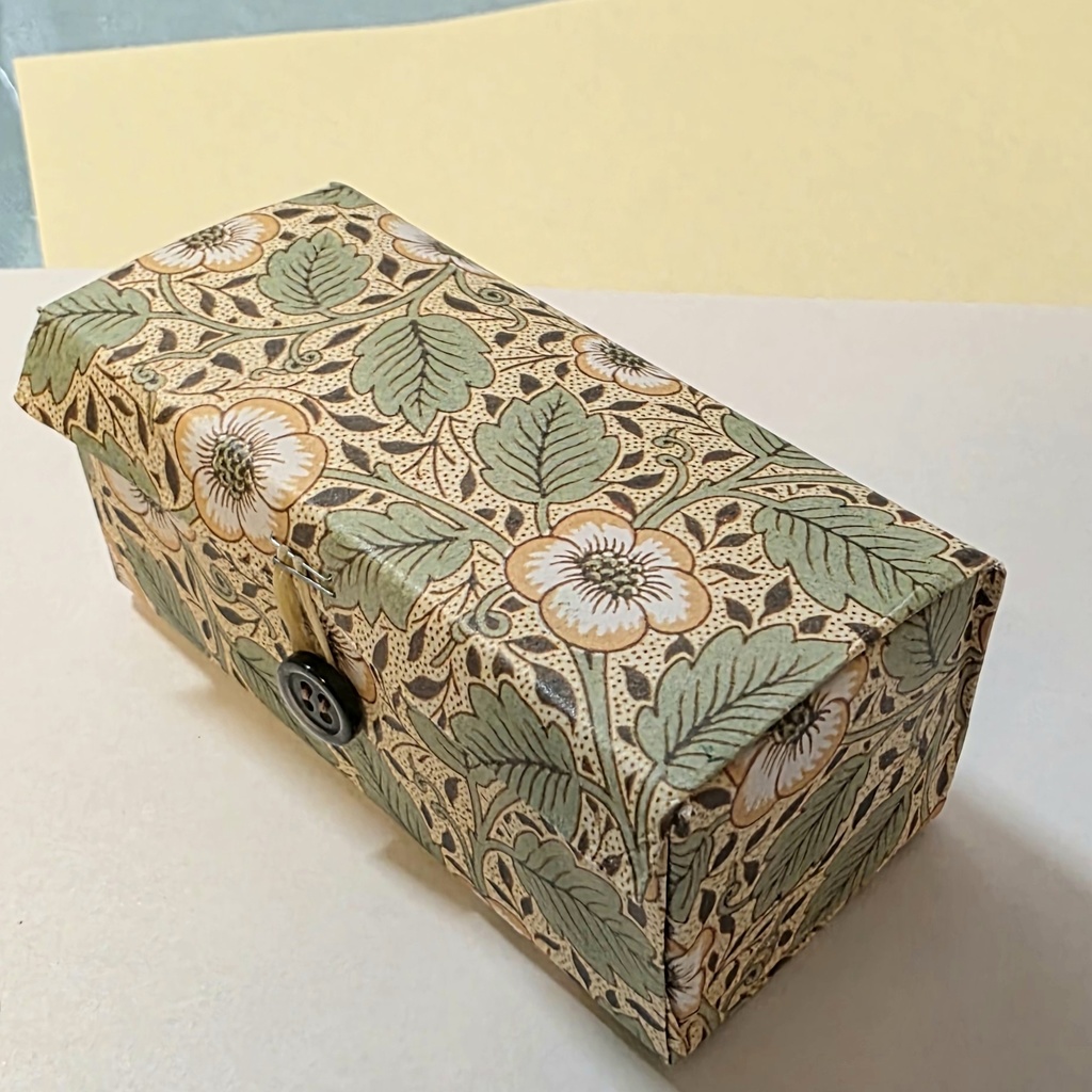 デザインペーパーの箱 2種類