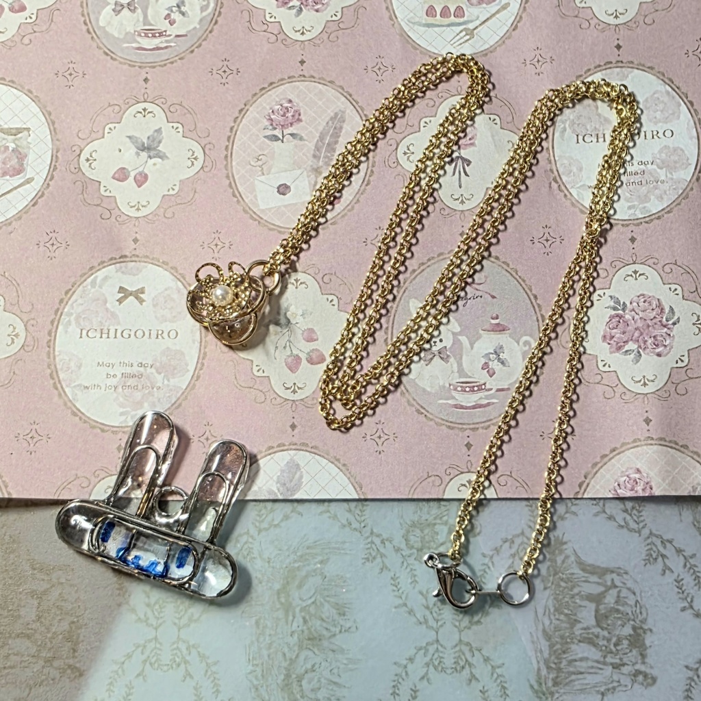 クローバー&お花モチーフネックレスとうさぎ