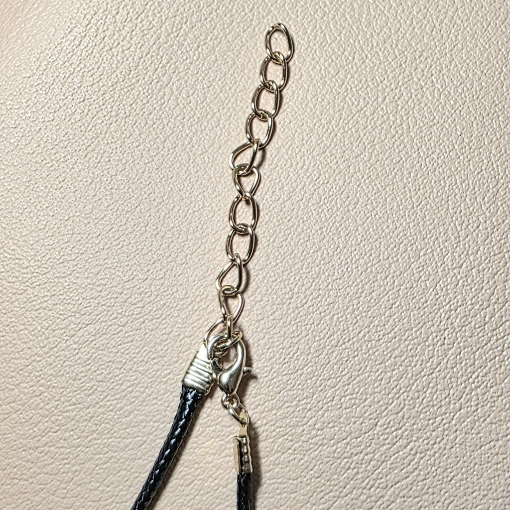 貝殻チョーカー