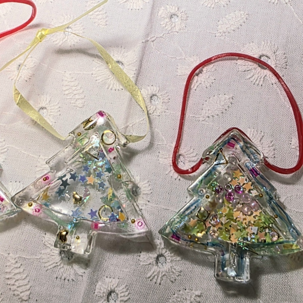 (レジン)3つのクリスマスツリー飾り
