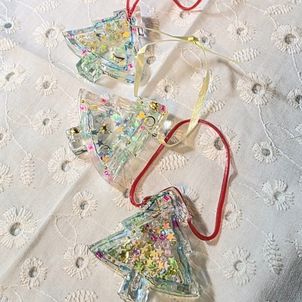 (レジン)3つのクリスマスツリー飾り