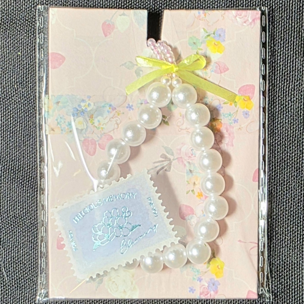 パールとピンクビーズのロングネックレス