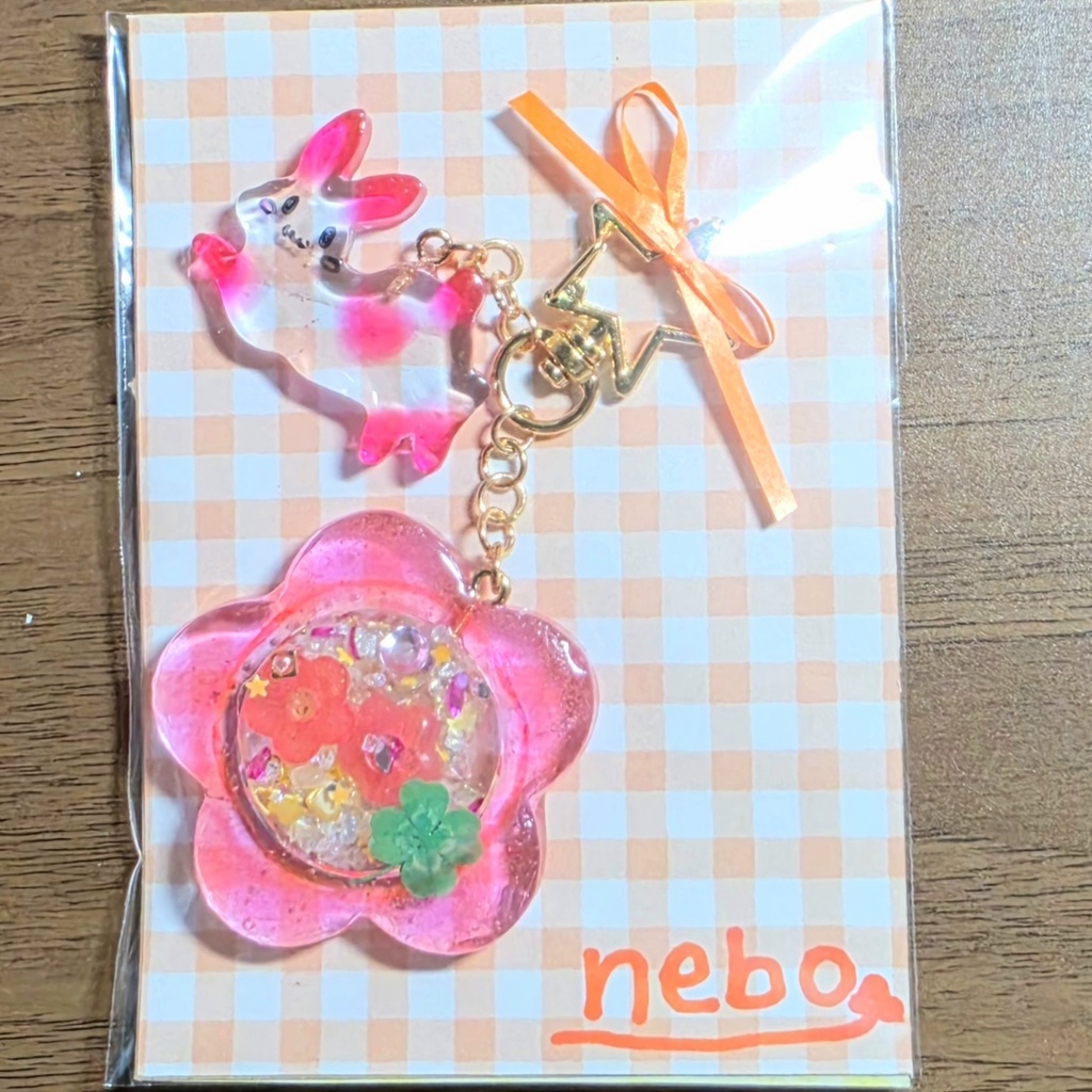 お星さまのカラビナキーホルダー（ゴールド）お花とうさぎ