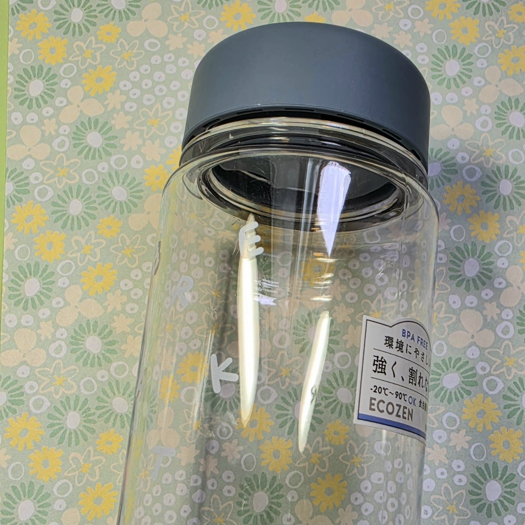 ドリンクボトルとココに貼れるシールステッカーセット