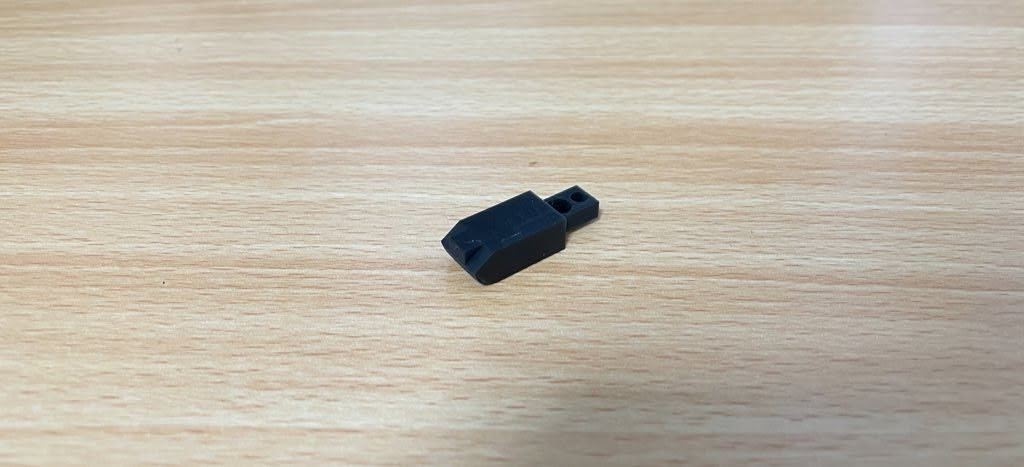 S&T AR-57用 カスタムマガジンキャッチ