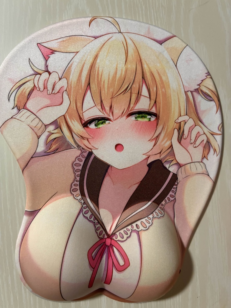 阿黒りぃ5周年記念グッズ♡おっぱいマウスパッド
