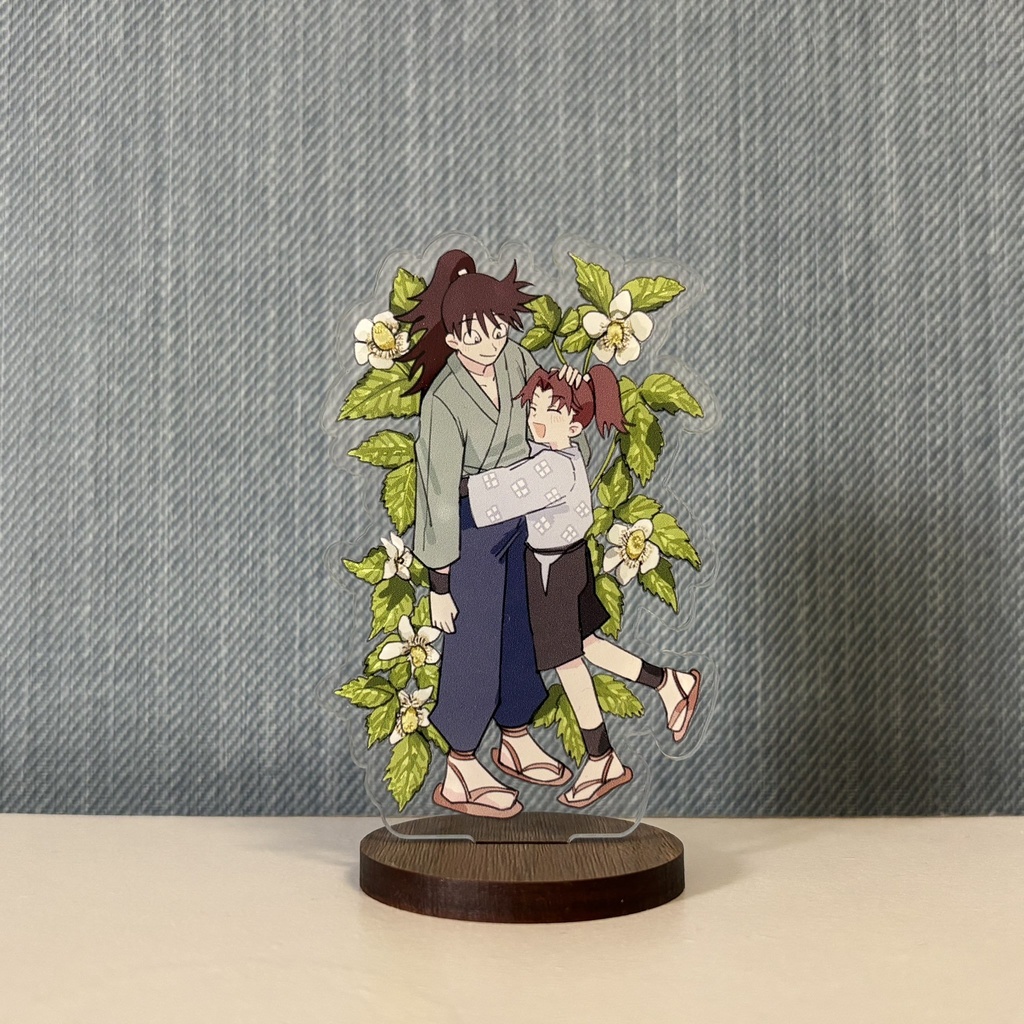 子利土とイチゴのアクリルスタンド